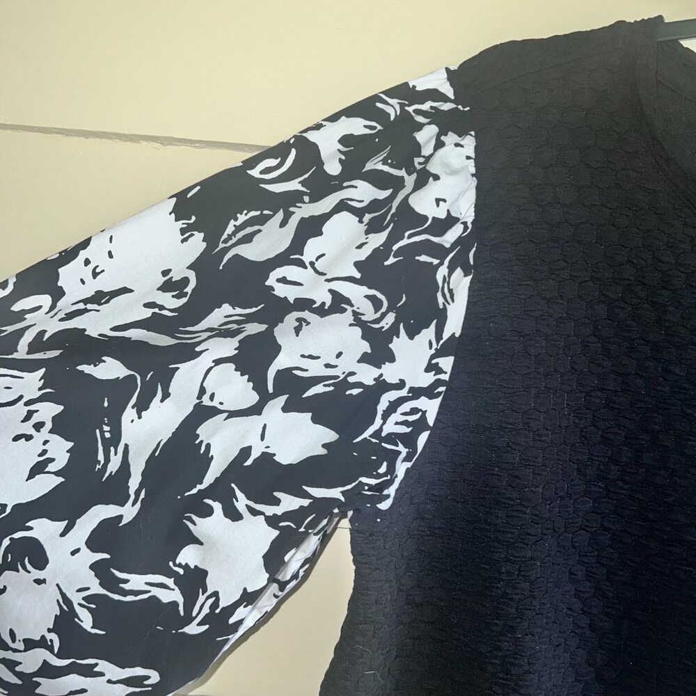 ANTHROPOLOGIE Porridge Textured Sweatshirt - Picture 5 of 9